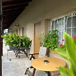 Hotell Lotus Family - Free Parking