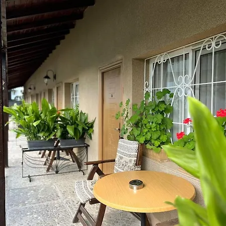 Otel Lotus Family - Free Parking