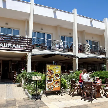 Lotus Family - Free Parking Otel Sunny Beach