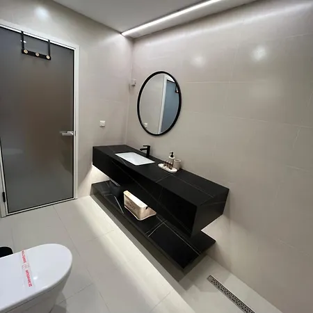 Lotus Hotel 3*