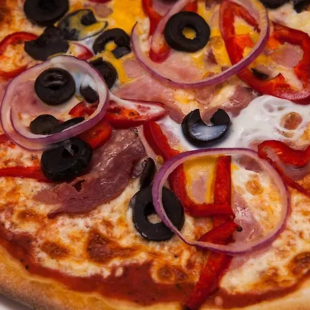 Szálloda Lotus Family - Free Parking