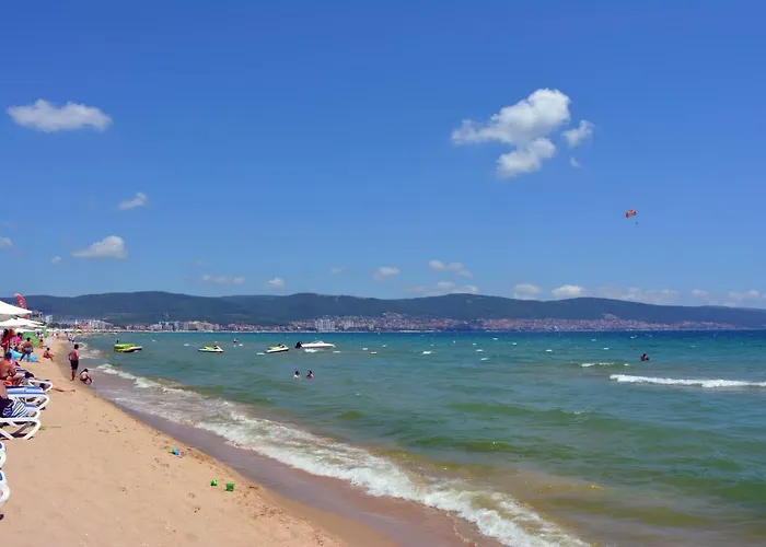 Ξενοδοχείο Lotus Family - Free Parking Σάνι Μπιτς