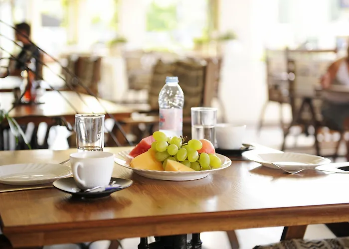 Lotus Family - Free Parking Готель 3*