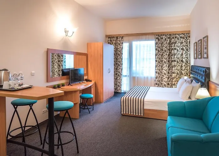 Hotel Lotus Family - Free Parking 3*