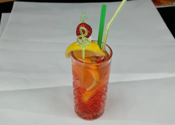 Hotel Lotus Family - Free Parking