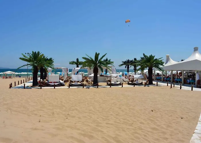 Lotus Family - Free Parking Сонячний Берег